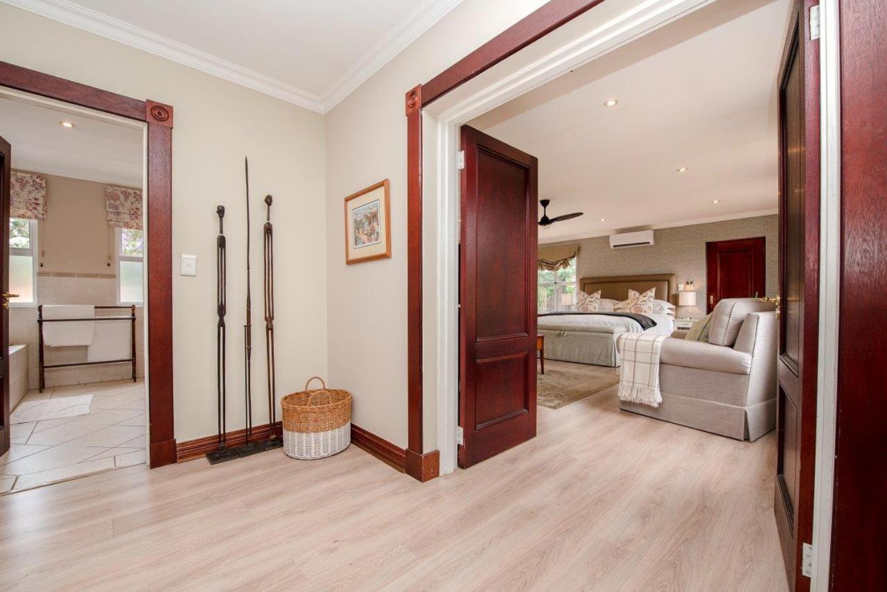 Wild Olive Executive Suite Joanesburgo Exterior foto